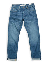 Load image into Gallery viewer, Gabba - JONES Mid Blue JEANS
