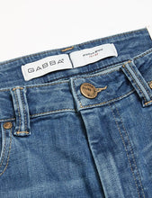 Load image into Gallery viewer, Gabba - JONES Mid Blue JEANS
