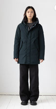 Load image into Gallery viewer, Lempelius Down Coat
